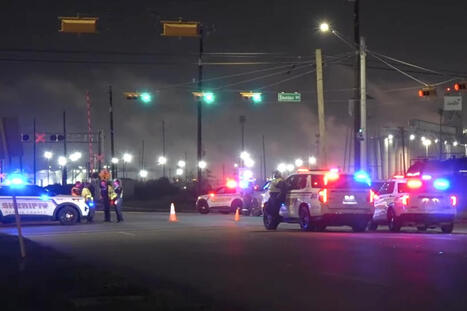 2 People Hospitalized After 1 Million Gallons of Sulfuric Acid Spilled in Texas / le 28.12.2025 | Pollution accidentelle des eaux (+ d&eacute;chets plastiques) | Scoop.it