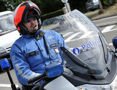 Bient&ocirc;t des cam&eacute;ras sur le torse  de tous les policiers ? | Plusieurs id&eacute;es pour la gestion d'une ville comme Namur | Scoop.it