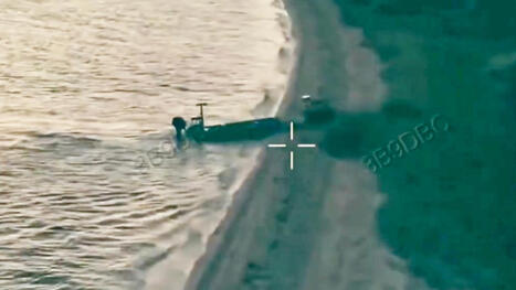 Ukraine Lands Armed Robot Ashore In Russian-Held Territory Via Drone Boat | DEFENSE NEWS | Scoop.it