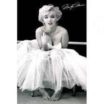 Marilyn Monroe Decor | Bedroom Decorating Ideas...