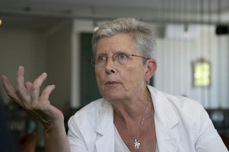Municipales 2026. « Il faut sortir Mont-de-Marsan de cette ornière » : Geneviève Darrieussecq candidate et sévère avec la gestion de Charles Dayot | Elections municipales 2026 | Scoop.it