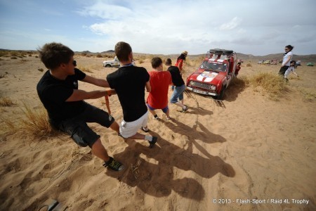 Raid 4L Trophy Jour 6 | Koter Info LLN - La Gazette du Raid 4L Trophy | Scoop.it