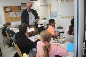 Montfort-en-Chalosse&nbsp;: 129 ch&egrave;ques-lire distribu&eacute;s aux &eacute;l&egrave;ves de sixi&egrave;me du coll&egrave;ge Serge-Barranx | Landes - Conseils municipaux & communautaires | Scoop.it