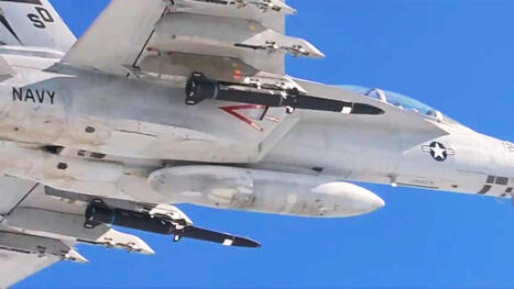 Blackbeard Hypersonic Missile Seen Flying On F/A-18 Super Hornet For The First Time | DEFENSE NEWS | Scoop.it