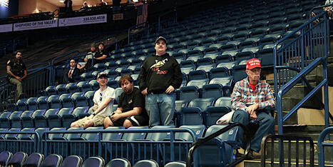 &lsquo;I fell for it&rsquo;: Trump&rsquo;s Rust Belt voters bail as his Ohio rally plays to empty seats - Raw Story | Backstabber Watch | Scoop.it