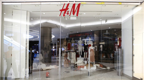 H&M stores trashed by anti-racism group over ‘monkey’ ad (VIDEOS, PHOTOS) | consumer psychology | Scoop.it