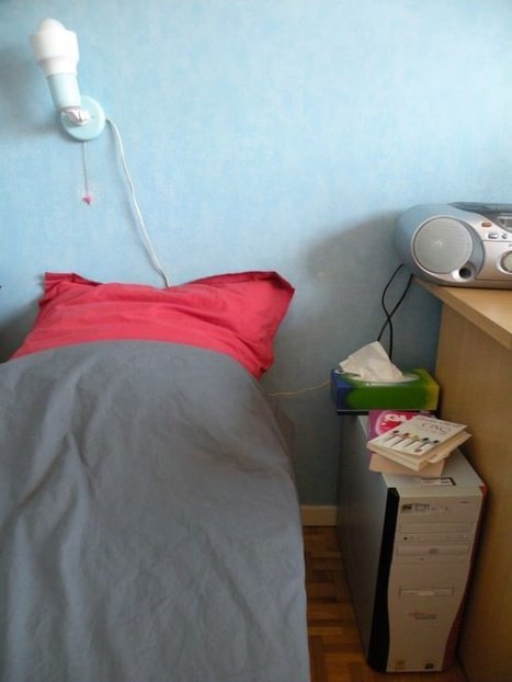 Computer tower bedside table | 1001 Recycling Ideas ! | Scoop.it