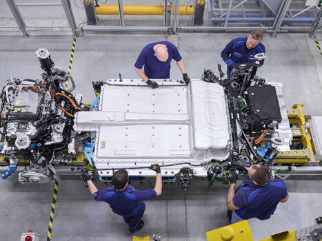 Si la pregunta es: "¿Cómo solucionar el gran problema de los coches eléctricos?" La respuesta de España es: "Heces humanas" | Mi Cajón de Ideas | Scoop.it