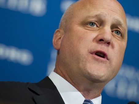Landrieu signs New Orleans' anti-smoking ordinance | Coastal Restoration | Scoop.it