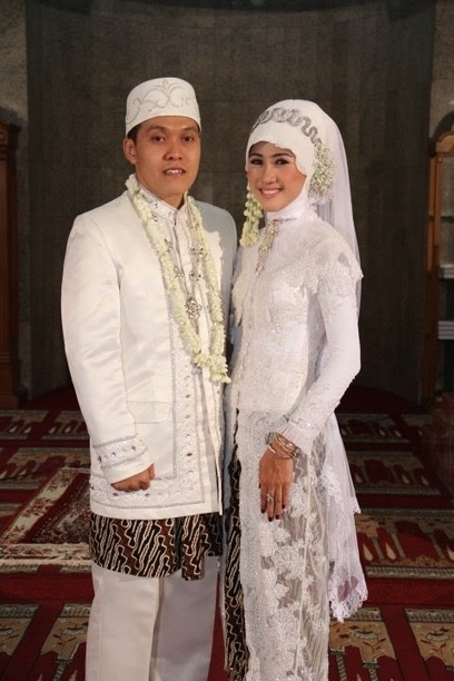 Kebaya Akad Nikah Klasik In Kebaya Pengantin Jakarta Scoopit