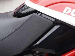 Review | Three types of Ducati Hypermotard seats and their profiles |Ducati Blog | Ductalk: What's Up In The World Of Ducati | Scoop.it