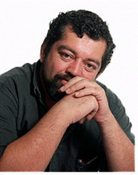 Rafael Menjívar Ochoa fue un promotor un...