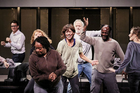 L’insurrection joyeuse d’Anne-Laure Liégeois | Revue de presse théâtre | Scoop.it