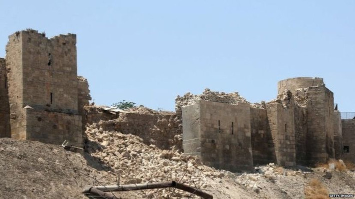 Bomb damages ancient Aleppo citadel | BBC | Kiosque du monde : Asie | Scoop.it