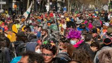 Vidéos - Carnaval de la Plaine à Marseille : retour sur ce défilé non-déclaré et les dégradations dans la soirée | Marseille, la revue de presse | Scoop.it