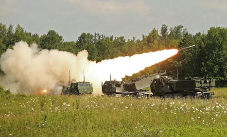 U.S. resumes shipments of 155mm shells and GMLRS missiles to Ukraine | DEFENSE NEWS | Scoop.it