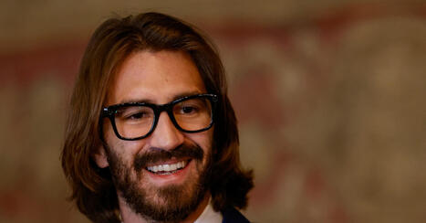 Son of EssilorLuxottica founder plans to buy siblings' Delfin stake, source says | Gouvernance - Veille quotidienne | Scoop.it