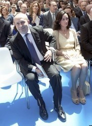 El ministro Wert y sus dos mujeres, acusados de corrupci&oacute;n, pese al auxilio del ministro Sebasti&aacute;n (PSOE) | Un esp&iacute;a en el congreso | Bolet&iacute;n resumen 2018. Las 25 noticias m&aacute;s le&iacute;das | Scoop.it