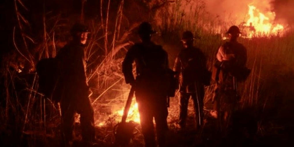 Fire-hit LA faces new peril as dangerous winds ...