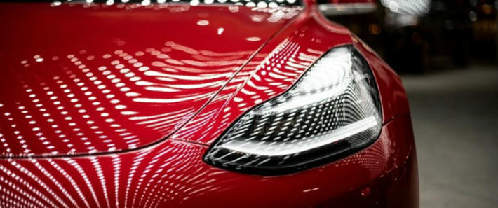 Musk's Political Fallout Weighs on Tesla's Reputation | Business Report - Making A Difference | Scoop.it