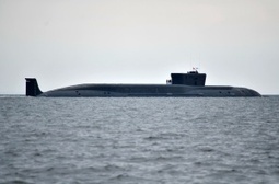 Après la fin de ses essais constructeur, le SNLE "Vladimir Monomakh" (Projet 955 Borei) a apareillé pour ses essais officiels | Newsletter navale | Scoop.it