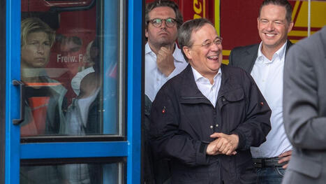 Verhalten im Fokus: Urlaub, Lacher, Tennisspiel &ndash; Politiker-Patzer mit Folgen | Kompass-Aktuell | Scoop.it