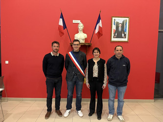 Larrivi&egrave;re-Saint-Savin&nbsp;: r&eacute;&eacute;lu maire, Christophe Larrose sera entour&eacute; par trois adjoints | Landes - Conseils municipaux & communautaires | Scoop.it