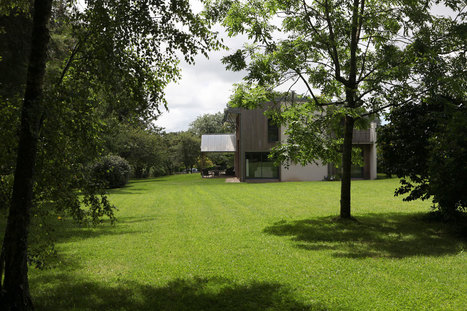 Good Bioclimatic House in Pluvigner, Brittany ~ housIdeas | Architecture, maisons bois & bioclimatiques | Scoop.it