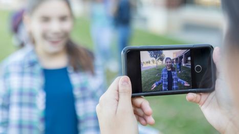 Assigning Student-Made Videos as a Back-to-School Icebreaker - Edutopia | iPads, MakerEd and More  in Education | Scoop.it