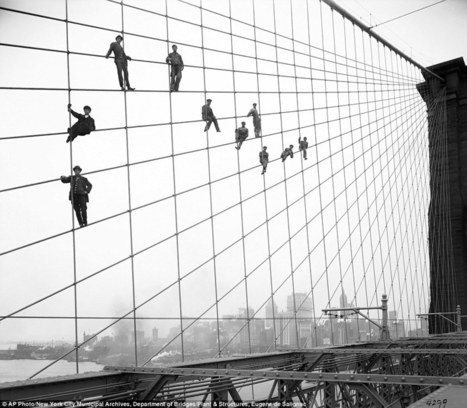 Never-before-seen photos from 100 years ago tell vivid story of gritty New York City | Shareables | Scoop.it