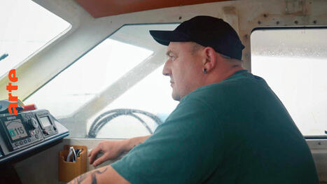 [Documentaire] Regards - Manche, les nouveaux artisans de la pêche - Regarder le documentaire complet | HALIEUTIQUE MER ET LITTORAL | Scoop.it