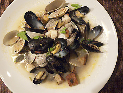 Shellfish Soup or Brodetto di Molluschi | La Cucina Italiana - De Italiaanse Keuken - The Italian Kitchen | Scoop.it