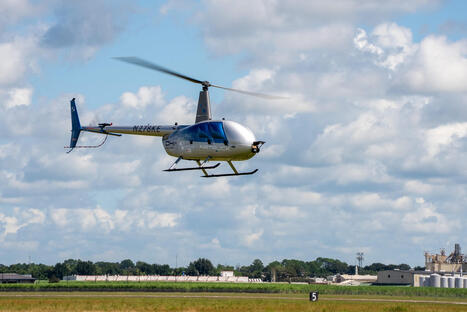 Video: Robinson demonstrates AirTruck unmanned cargo variant of R44 helicopter | AERONAUTIQUE NEWS - AEROSPACE POINTOFVIEW - AVIONS - AIRCRAFT | Scoop.it