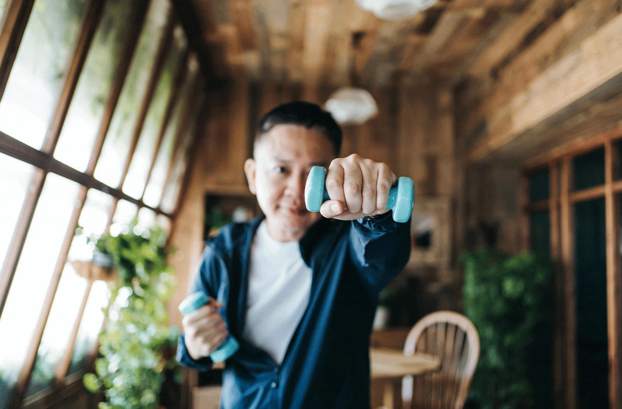 Lifting light weights is as good as a heavy wei...