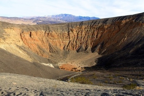 Ubehebe Crater and Little Hebe in Death Valley | Trekking | Scoop.it