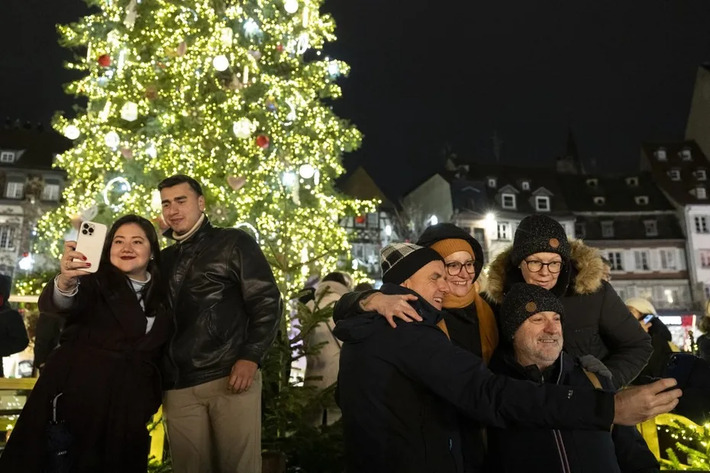 Afflux touristique et trafic aérien en hausse : le marché de Noël de Strasbourg face à son paradoxe écologique | Tourisme durable | Scoop.it