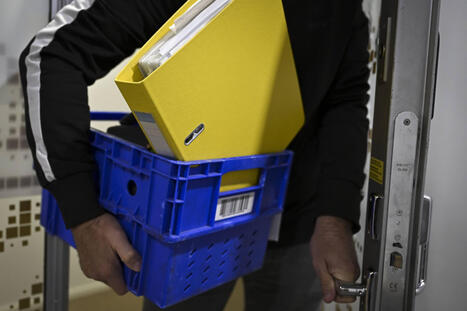 Nyt Orpon hallitus lis&auml;&auml; p&auml;tk&auml;t&ouml;it&auml;: Karhunpalvelus etenkin naisille &ndash; | 1Uutiset - Lukemisen t&auml;hden | Scoop.it