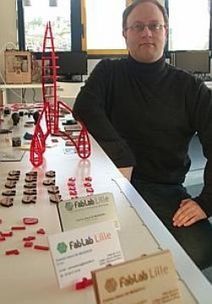 Au FabLab des Prés, des machines-outils « high tech » à la portée de tous - Actualité Villeneuve - La Voix du Nord | Fab-Lab | Scoop.it