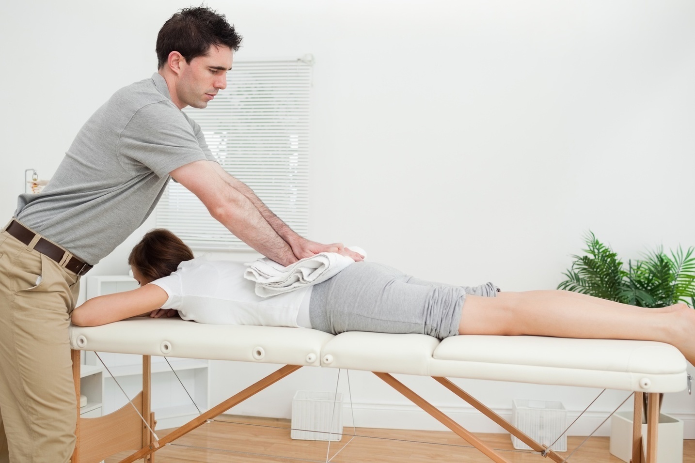 What Is It Like To Go To A Chiropractor?