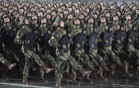 Cor&eacute;e du Nord&nbsp;: Kim Jong-un fait monter la pression avec ses nouveaux lance-roquettes | DEFENSE NEWS | Scoop.it