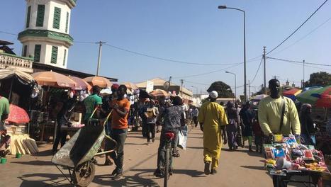 Gambie: les téléphones portables symboles d’une liberté retrouvée | Journalisme & déontologie | Scoop.it