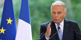 Ayrault reconnaît les limites des emplois aidés et défend les réformes "à la française" | Economie et Finance | Scoop.it