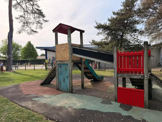 Soustons&nbsp;: indemnit&eacute;s des &eacute;lus, don de solidarit&eacute; et vente d&rsquo;un tableau de Sourgen au menu du Conseil municipal | Landes - Conseils municipaux & communautaires | Scoop.it