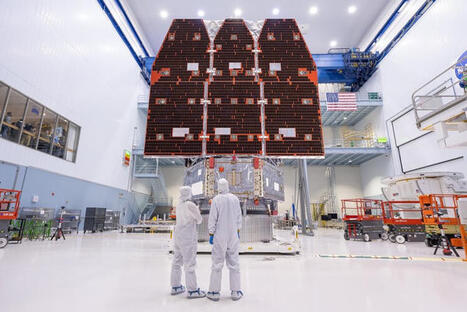 With Canadians quietly lending a hand, a U.S. spy satellite-turned-telescope takes flight | Science & Technology Report - Changing Our World | Scoop.it