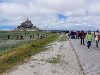 Nuit&eacute;es, retomb&eacute;es &eacute;conomiques&hellip; Les chiffres cl&eacute;s du tourisme en 2025 pour la Normandie | Veille territoriale AURH | Scoop.it