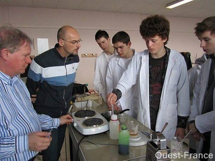 Au lycée, la science s'apprend en anglais | Culture scientifique et technique | Scoop.it