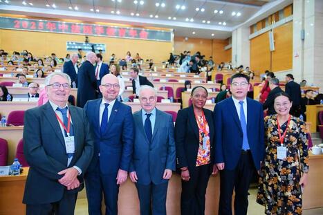 R&eacute;union des Fili&egrave;res M&eacute;dicales Francophones Kunming le 20 octobre 2025 | Wuhan, Hubei | Scoop.it