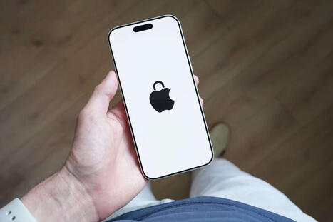 Las aplicaciones son muy pesadas pidiendo rastrear nuestro datos. El iPhone tiene un bot&oacute;n para mandarlas a paseo de golpe | Santiago Sanz Lastra | Scoop.it