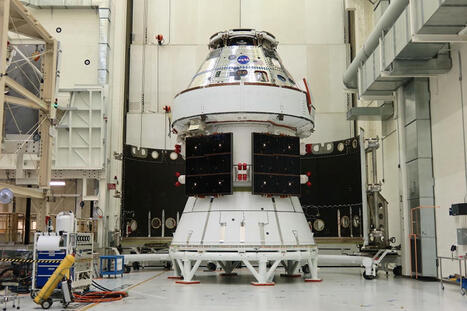 Lockheed Martin completes Orion spacecraft for Artemis II Moon mission | AERONAUTIQUE NEWS - AEROSPACE POINTOFVIEW - AVIONS - AIRCRAFT | Scoop.it