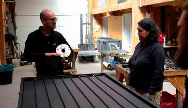 Dans le Morbihan, des stages pour apprendre à construire ses propres panneaux solaires